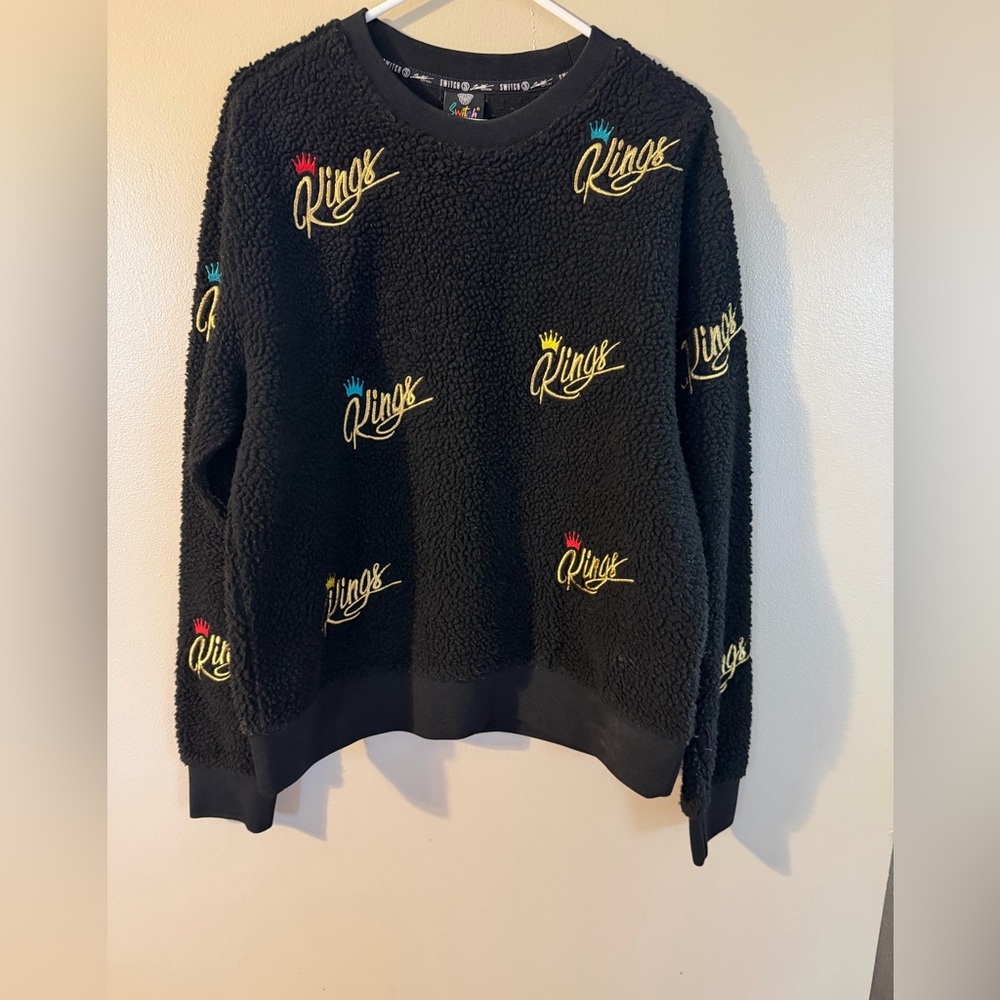 Switch Remarkable Kings Sherpa Sweatshirt L Black Crown Embroidered